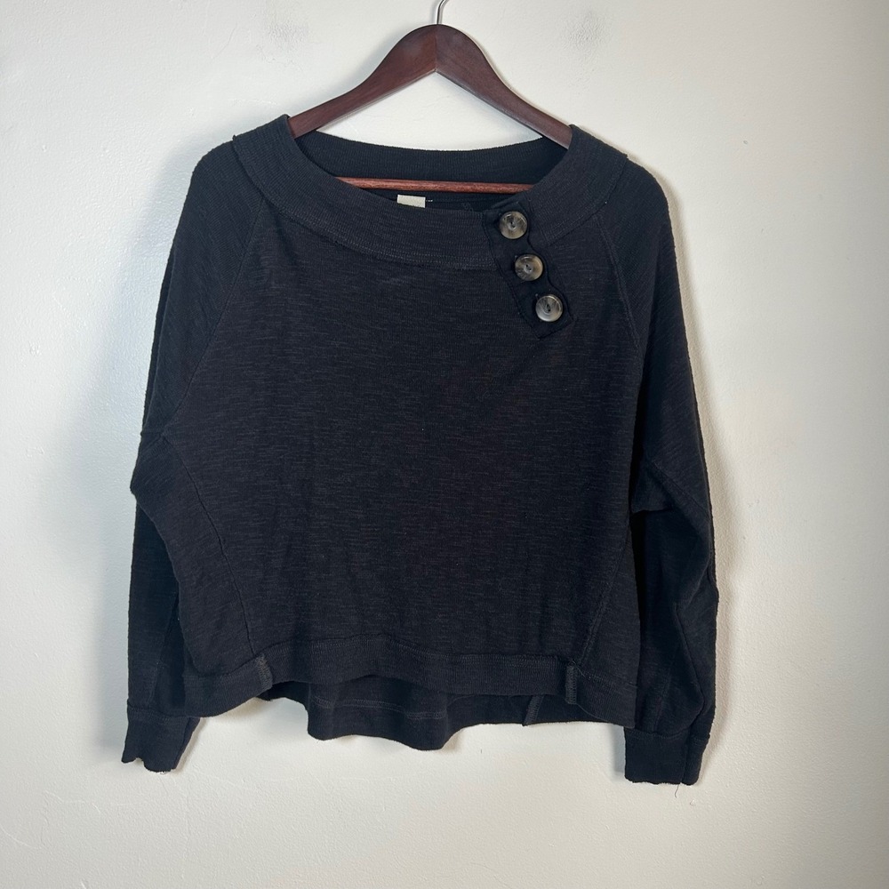WE THE FREE Black Long Sleeve Button Detail Pullover Sweatshirt Top Women's XS
